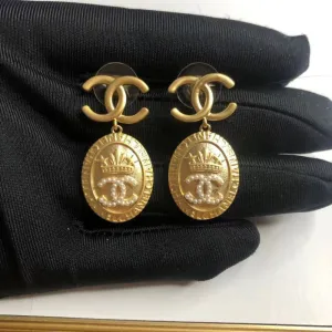 Replica Designer Chanel Vintage Pearl Earrings